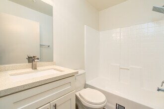 Carlton Way Towers in Los Angeles, CA - Building Photo - Interior Photo