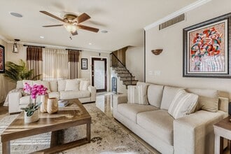 3151 Bel Air Dr in Las Vegas, NV - Building Photo - Building Photo