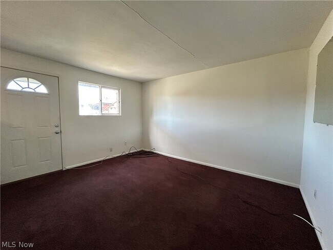 301 Martin Ave in Follansbee, WV - Building Photo - Building Photo