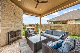 16746 Highland Country Dr in Cypress, TX - Building Photo - Building Photo