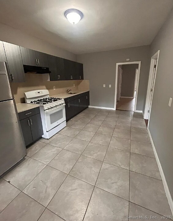 40 Lawrence St in Hartford, CT - Building Photo - Building Photo