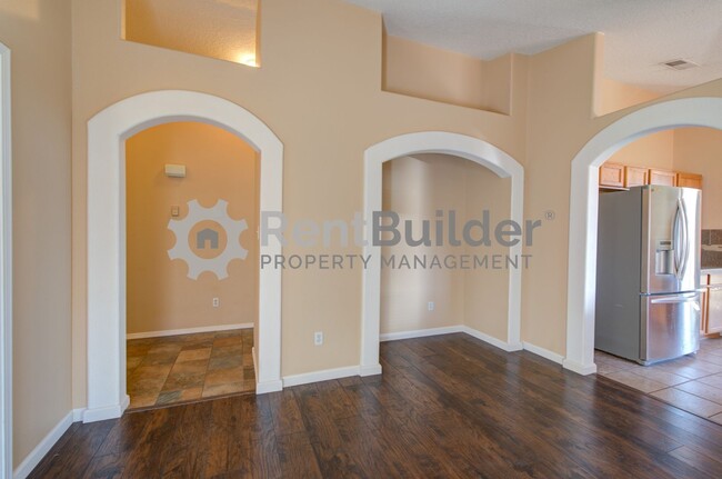 10648 Neptune St NW in Albuquerque, NM - Building Photo - Building Photo