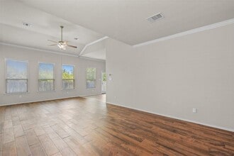 220 Chickadee Ln in Leander, TX - Building Photo - Building Photo