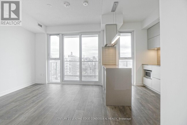 15-2915 Lower Jarvis St in Toronto, ON - Building Photo - Building Photo
