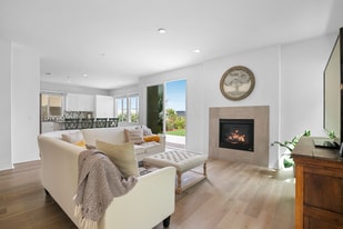 7264 Wembley St in San Diego, CA - Building Photo