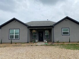 5017 SW 2404 in Wortham, TX - Building Photo