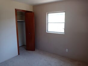 5413 Jersey Ave S in Gulfport, FL - Building Photo - Building Photo