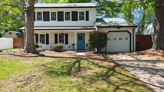 14305 Penrith Ln in Newport News, VA - Building Photo