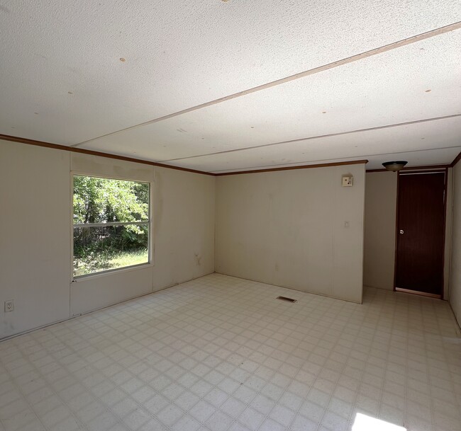1485 Holly Grove Rd in Anacoco, LA - Building Photo - Building Photo