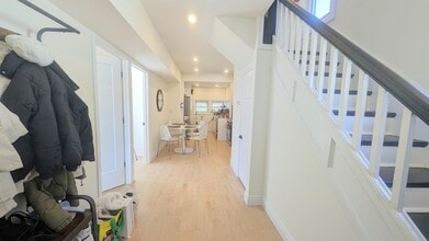 991 Campbell Ave in Windsor, ON - Building Photo - Building Photo