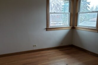 10350 Kipling St, Unit 1E in Westchester, IL - Building Photo - Building Photo