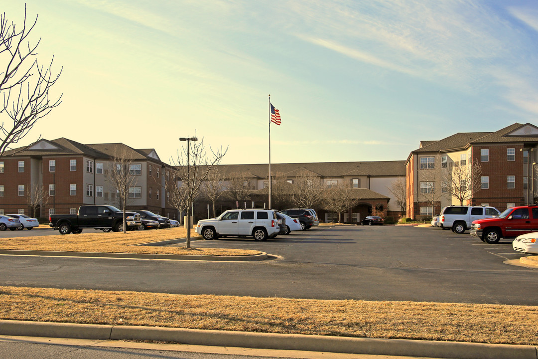 Town Village Tulsa in Tulsa, OK - Building Photo