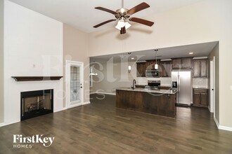 729 Tidwell Dr in Clarksville, TN - Building Photo - Building Photo