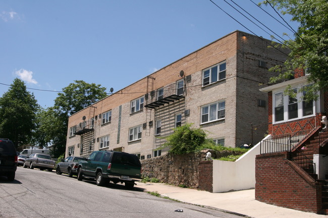 51 Coursen Pl in Staten Island, NY - Foto de edificio - Building Photo