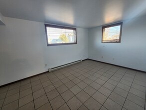4010 Main St S in Minot, ND - Building Photo - Building Photo