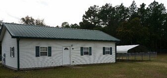 346 Railroad Ave in Lexington, SC - Building Photo