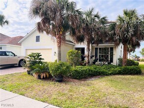 2540 Sutherland Ct in Cape Coral, FL - Building Photo - Building Photo