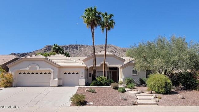 property at 902 E Desert Flower Ln