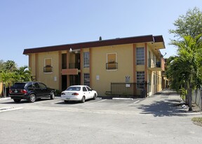 12133 NE 5th Ave in North Miami, FL - Building Photo