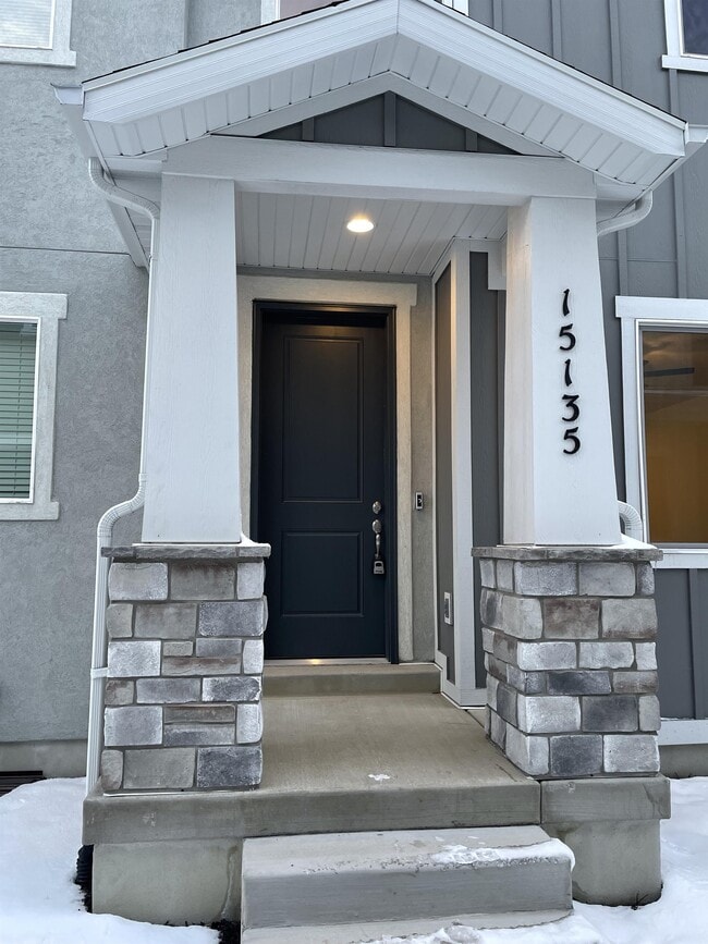 property at 15135 S Reins Way