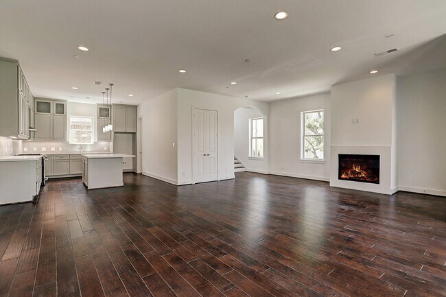 property at 1402 Eberhard St