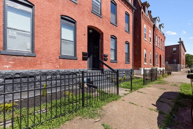 2317 Indiana Ave in St. Louis, MO - Building Photo - Building Photo