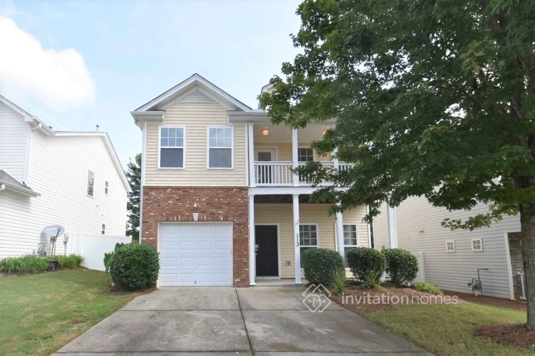 113 Nacoochee Way in Canton, GA - Foto de edificio