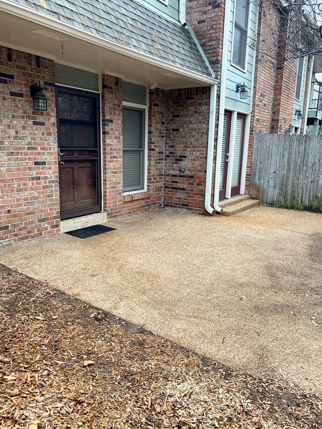 673 Hotchkiss Ln Rentals in Memphis, TN