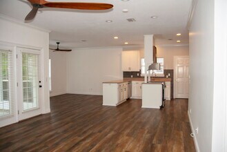7009 N Lagoon Dr in Panama City Beach, FL - Building Photo - Building Photo