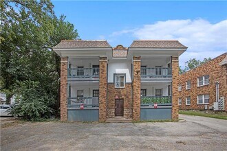 MANORSOUTH in Kansas City, MO - Foto de edificio - Building Photo