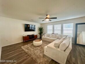 960 Panther Lk Pkwy in Jacksonville, FL - Building Photo - Building Photo