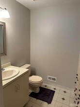 498 Witney Ct in North Brunswick, NJ - Building Photo - Building Photo