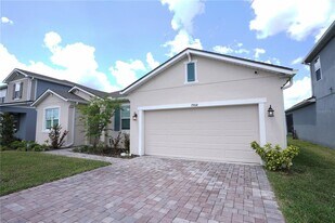 7964 Waterfield Ave in Orlando, FL - Building Photo