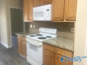 209 Horseshoe Bend N in Madison, AL - Building Photo - Building Photo