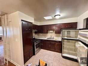 METCALF AVENUE, BRONX, Unit 3 in Bronx, NY - Building Photo - Building Photo