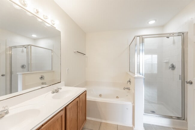 16522 Grenada Falls Dr