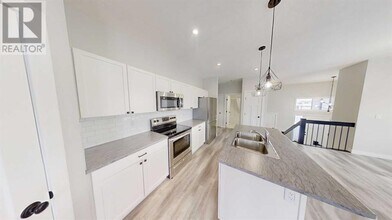 10454 131 Ave in Grande Prairie, AB - Building Photo - Building Photo