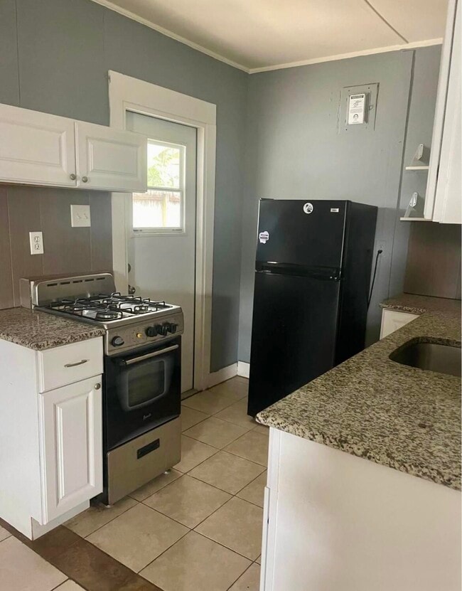 829 N J St in Lake Worth Beach, FL - Building Photo - Building Photo