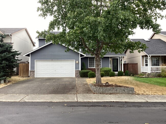 property at 7407 195th St E
