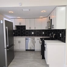 115 Pine St in Geneva, FL - Building Photo - Building Photo