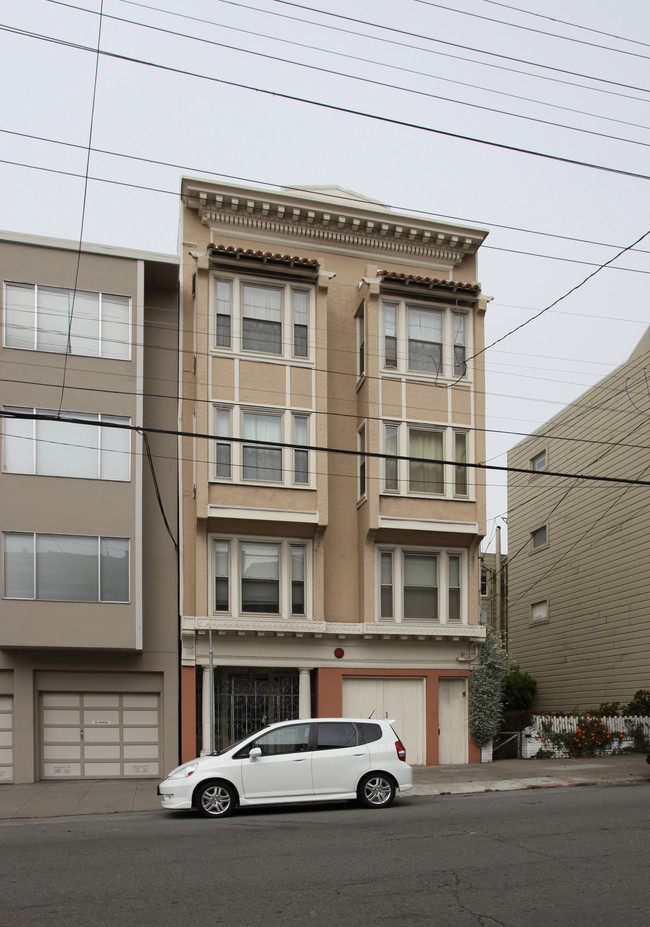 2323 Larkin St in San Francisco, CA - Building Photo - Building Photo