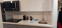 19201 Collins Ave, Unit 417 in Sunny Isles Beach, FL - Building Photo - Building Photo