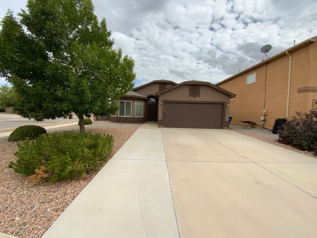 property at 9116 Mesa Pl NW