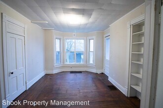 1933 Salem St in Lafayette, IN - Foto de edificio - Building Photo