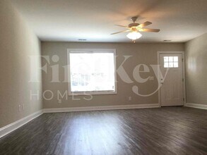 2151 Brantley Creek Dr in Kannapolis, NC - Foto de edificio - Building Photo