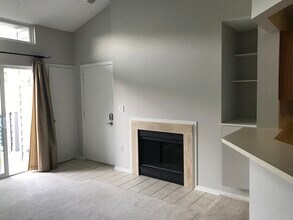 11741 Summerchase Cir in Reston, VA - Building Photo - Building Photo