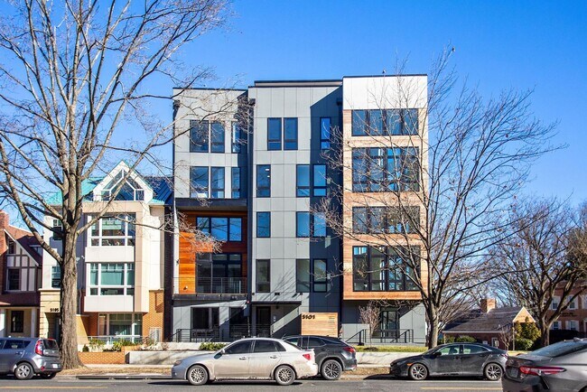 5101 Connecticut Ave NW in Washington, DC - Building Photo - Building Photo