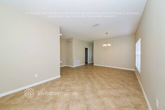 7510 Dragon Fly Loop in Gibsonton, FL - Foto de edificio - Building Photo