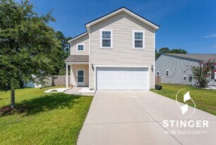 6 Kiawah Dr in Beaufort, SC - Building Photo