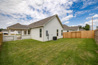 The Cottages at Buckshot Landing in Magnolia, TX - Foto de edificio - Building Photo